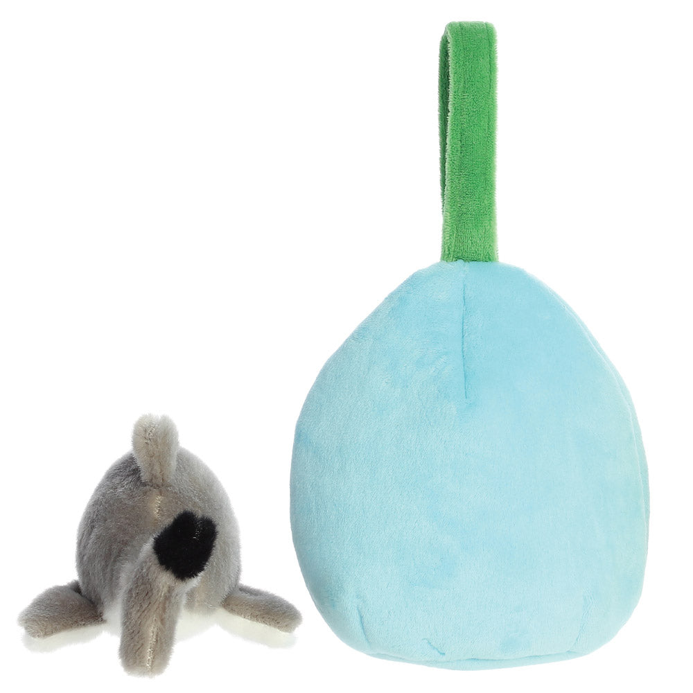 Peluche requin de récif